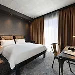Ibis Styles ホテル