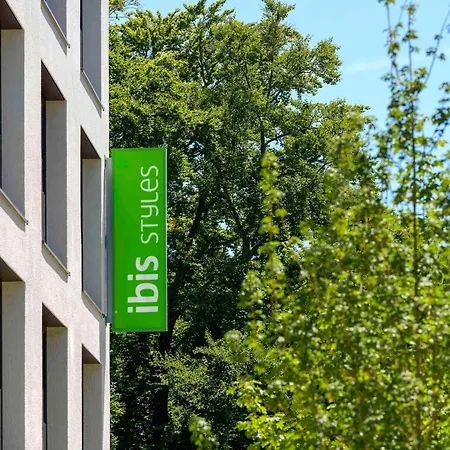 Ibis Styles Hotel 3*