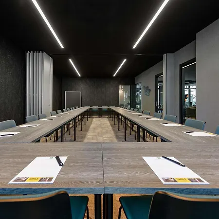 מלון Ibis Styles 3*